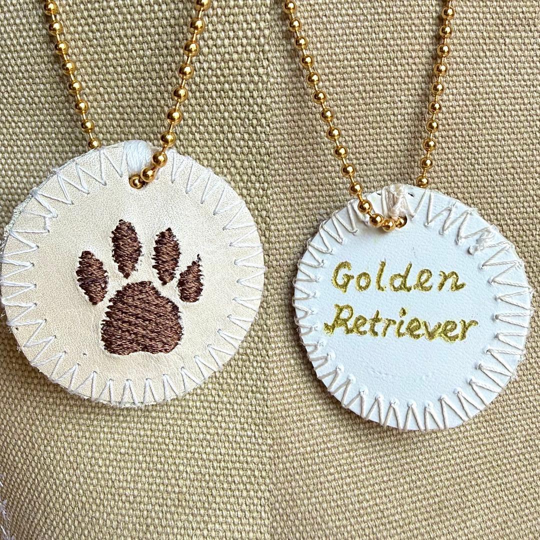 【ハンドメイド】ゴールデンレトリバー刺繍帆布トートバッグ（ミモザ）革チャーム付き