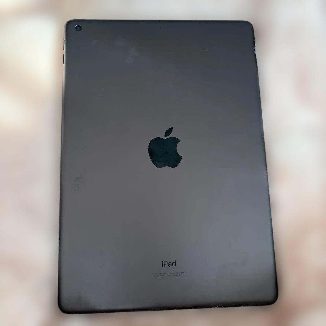 iPad 第7世代 128GB Wi-Fi スペースグレー