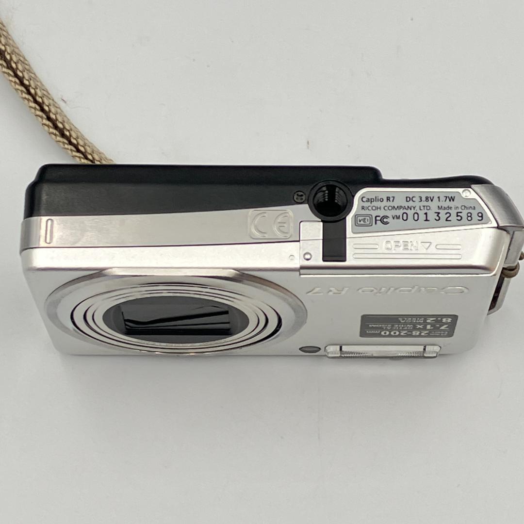 ⭐️高倍率ズーム⭐️RICOH Caplio R7 シルバー