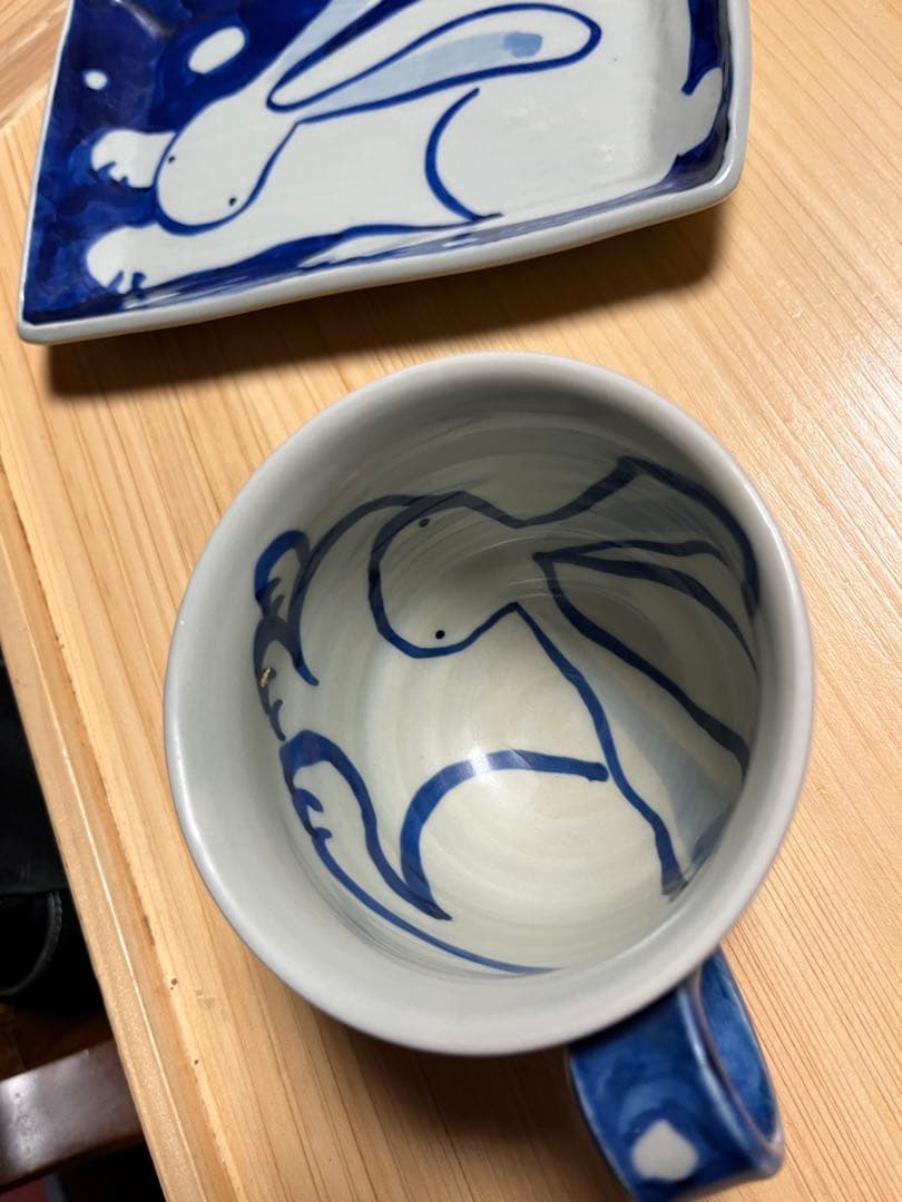 小橋八重子 ウサギデザインの陶器皿 1998年