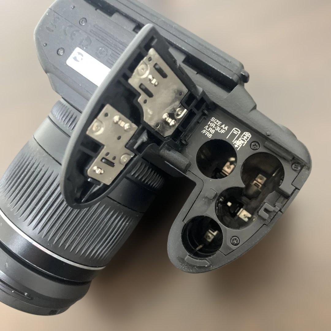 Fujifilm FinePix HS10 30倍ズーム 動作品