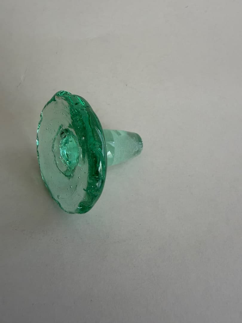 小谷眞三　倉敷ガラス　角瓶　薄緑