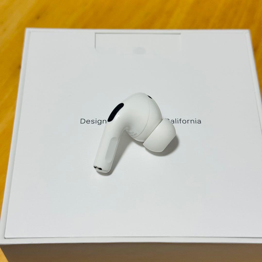 AirPodsPro 第二世代 USB-C イヤホン　片側　右側　右耳　98