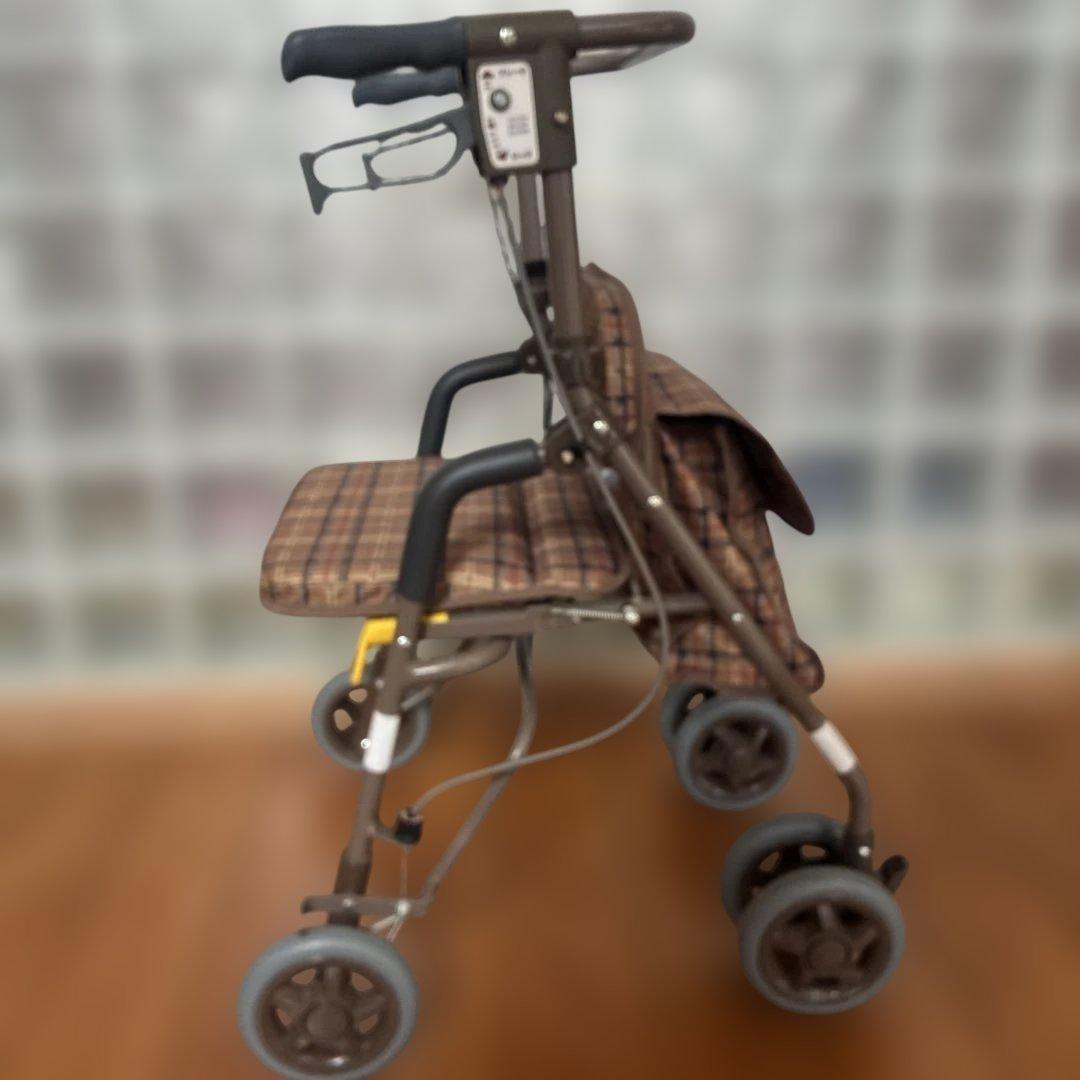 SHIMA 島製作所　シンフォニーSP 折りたたみ　シルバーカー