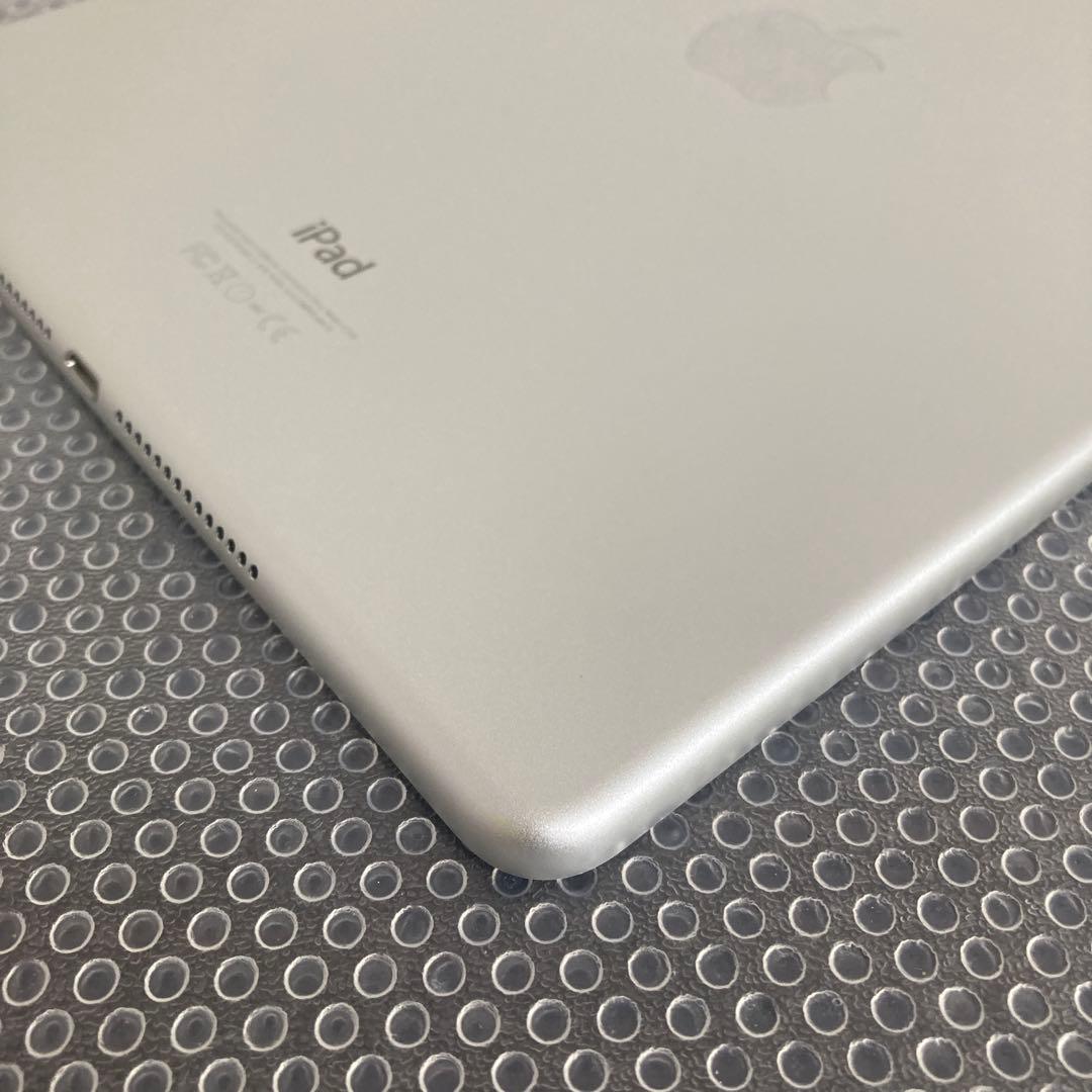 2874 電池最良好☆iPad Air2 第2世代 32GB WIFIモデル☆
