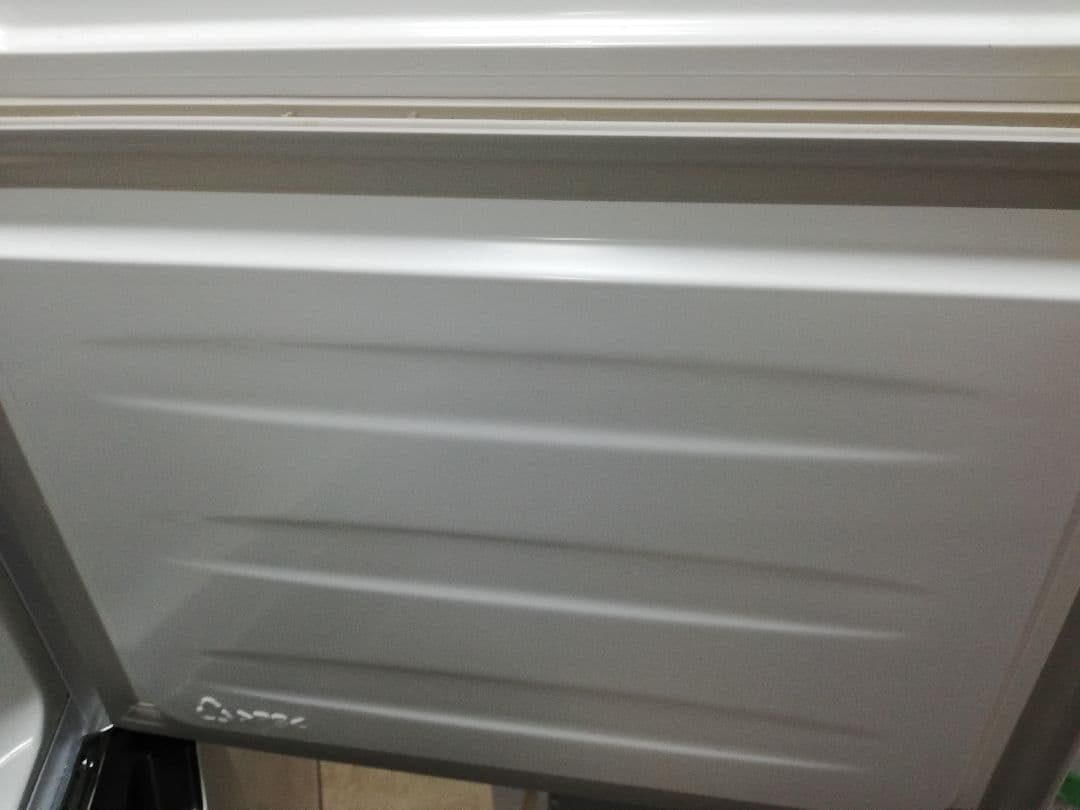 Hisense 冷凍冷蔵庫 一人暮らし 2ドア 120L / HR-B1201