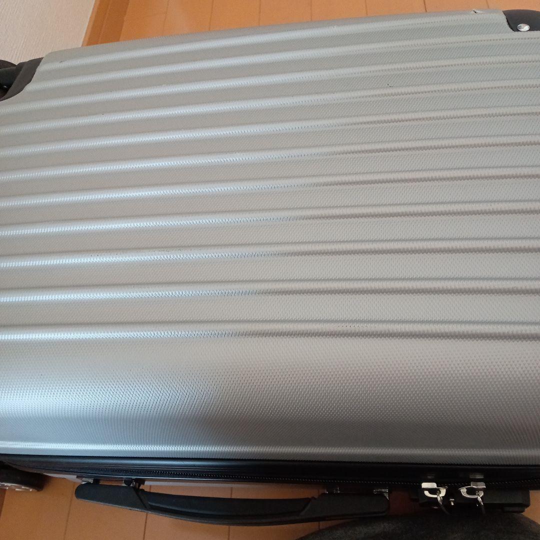 スーツケース　機内持ち込み