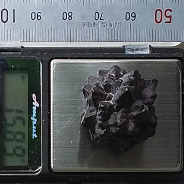 15.89g　ゼットストーン　予言の石　エジプトの星　針鉄鉱　鉱物標本　黒い石