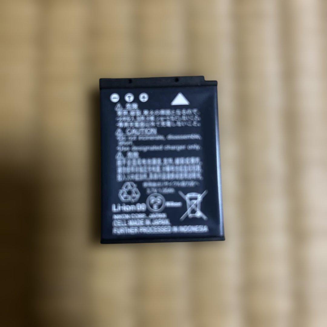 Nikon COOLPIX AW 100 迷彩　カモフラ