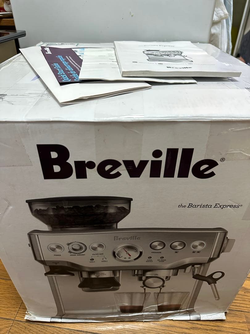 Breville BES870XL エスプレッソマシン（中古品）