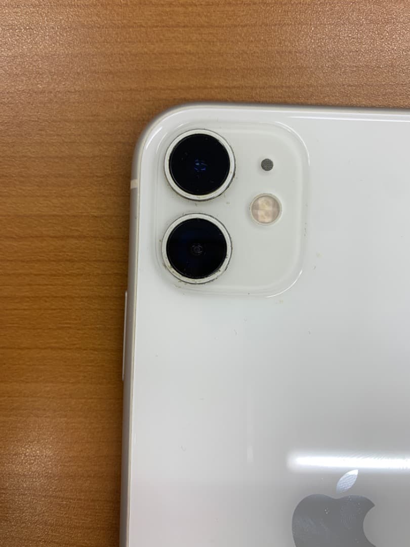 ド*ー様 動作確認済 iPhone 11 128GB ID D7066