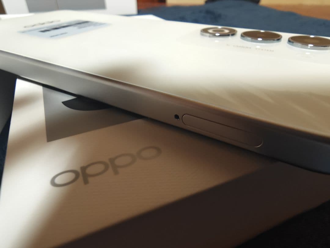 OPPO A5 5G　新品、未使用　UQ版