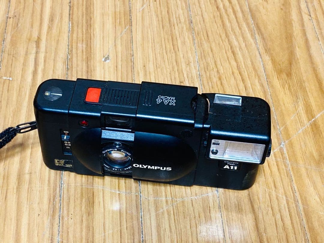 OLYMPUS ZUIKO 28mm Japan コンパクトフィルムカメラ