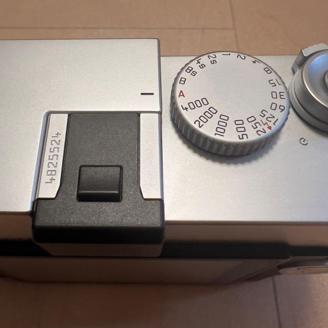【美品】Leica M カメラ 本体 + 追加バッテリー1個 + ファインダー