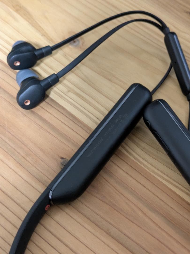SONY WI-1000XM2 ワイヤレスイヤホン 首かけイヤホン