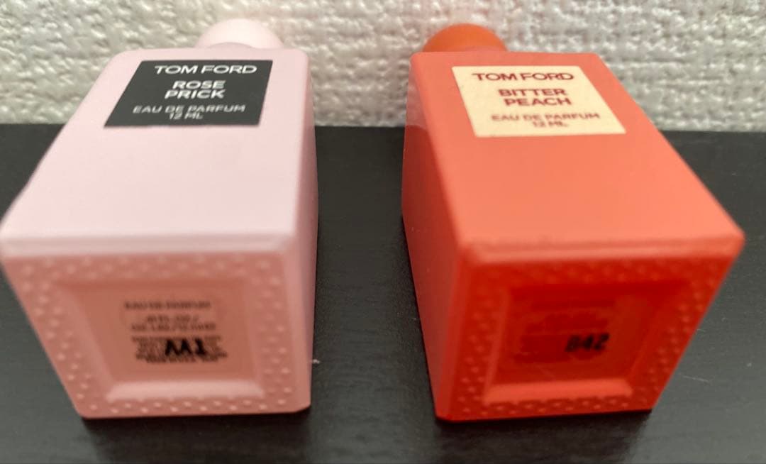 香水(女性用) TOM FORD ROSE PRICK & BITTER PEACH 12ml