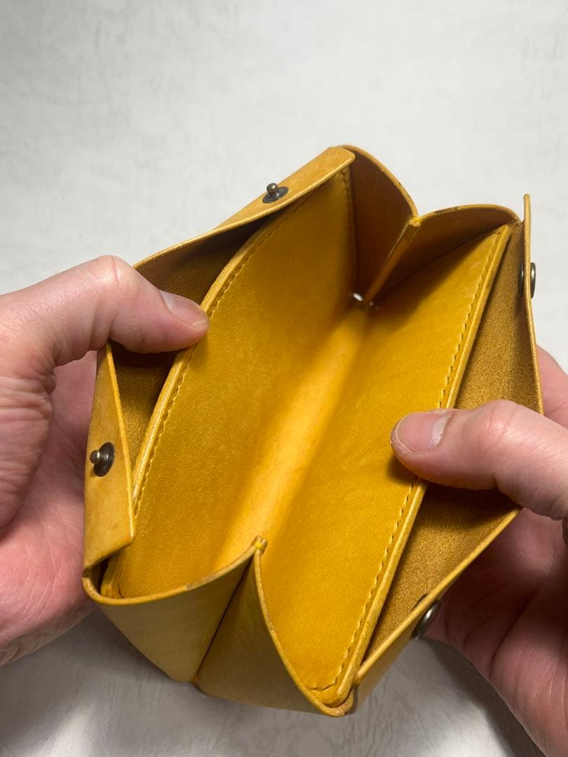 【サンプル価格】スリムでコンパクトな長財布
