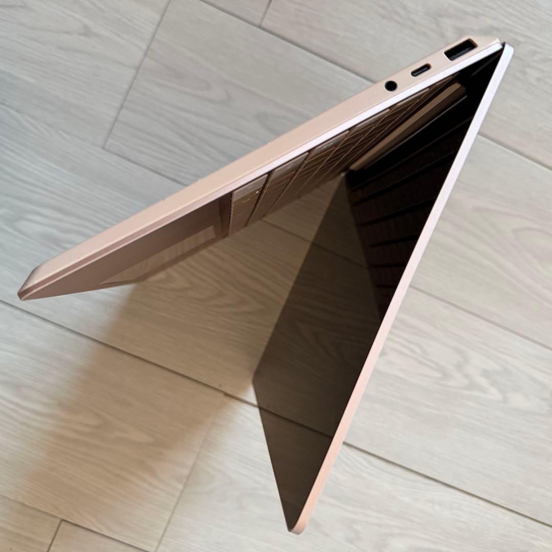 【美品】Surface Laptop Go 2 8QC-00054サンドストーン