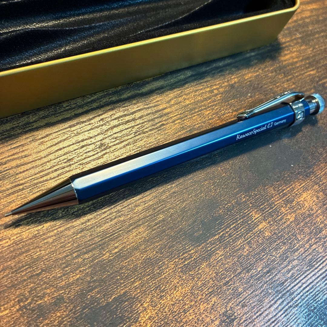 カヴェコスペシャル ブルーエディション 0.7mm