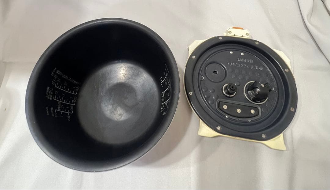 象印 炊飯器 NW-KA10 まだ正常に動作しています。2018年製