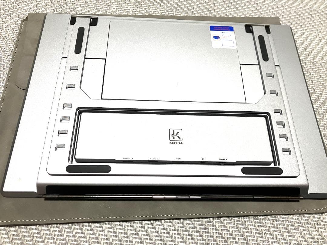 Laptomo Z1 14インチ ポータブルモニター デュアルディスプレイ