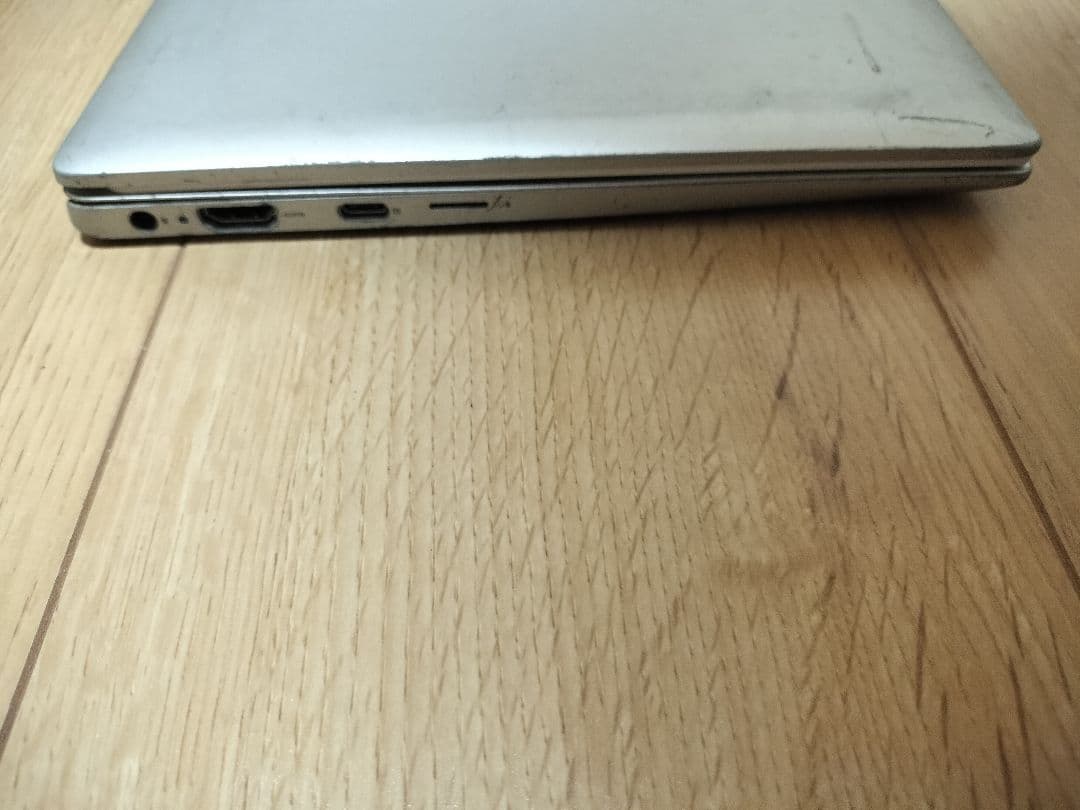 DELL Inspiron 14 5480 Core i3 第8世代 動作未確認
