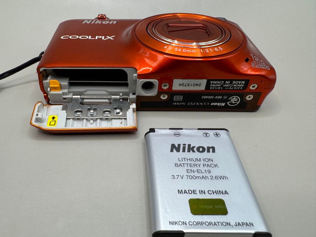 【美品】 Nikon COOLPIX S6500
