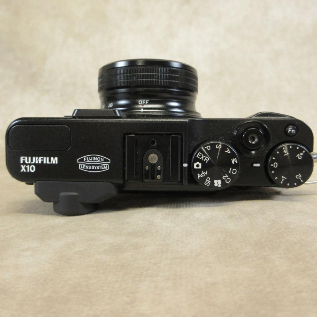 【希少】 FUJIFILM 富士フィルム X10 コンパクト デジタルカメラ