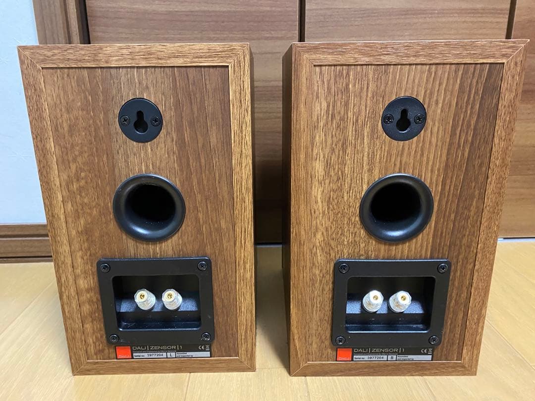 最終価格　美品　DALI ブックシェルフ型スピーカー　zensor 1おまけ付き