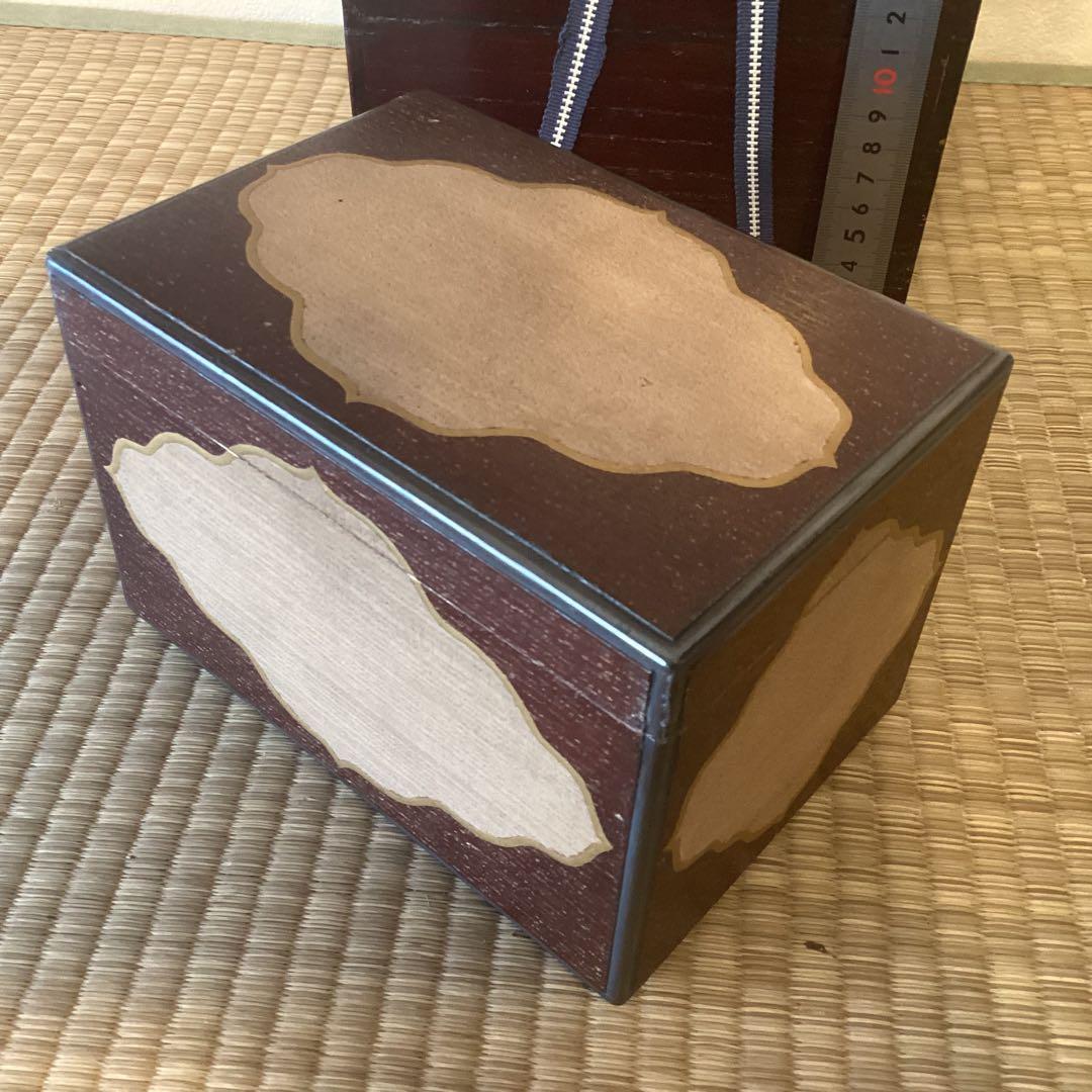 時代格狭間紋桐茶箱