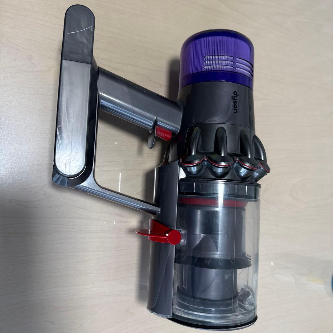 【ジャンク】Dyson V11 Fluffy コードレス掃除機 sv14