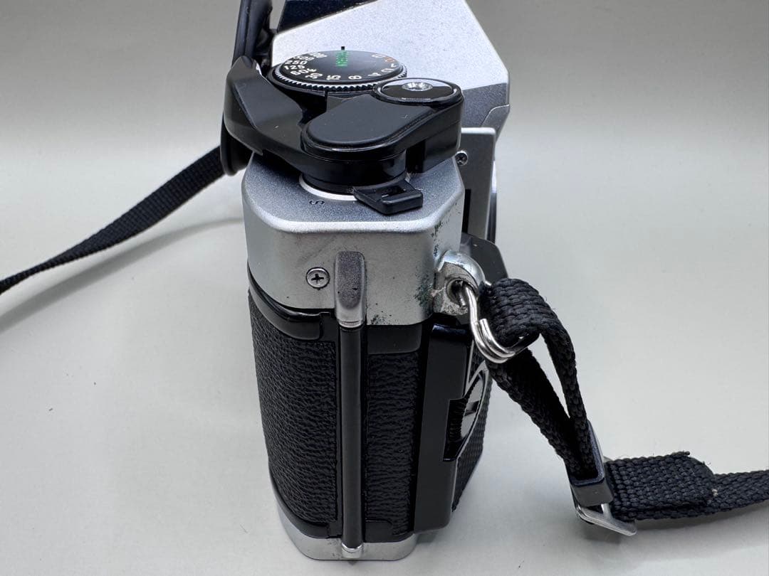 【ジャンク】 Canon AE-1 PROGRAM / New FD 50mm