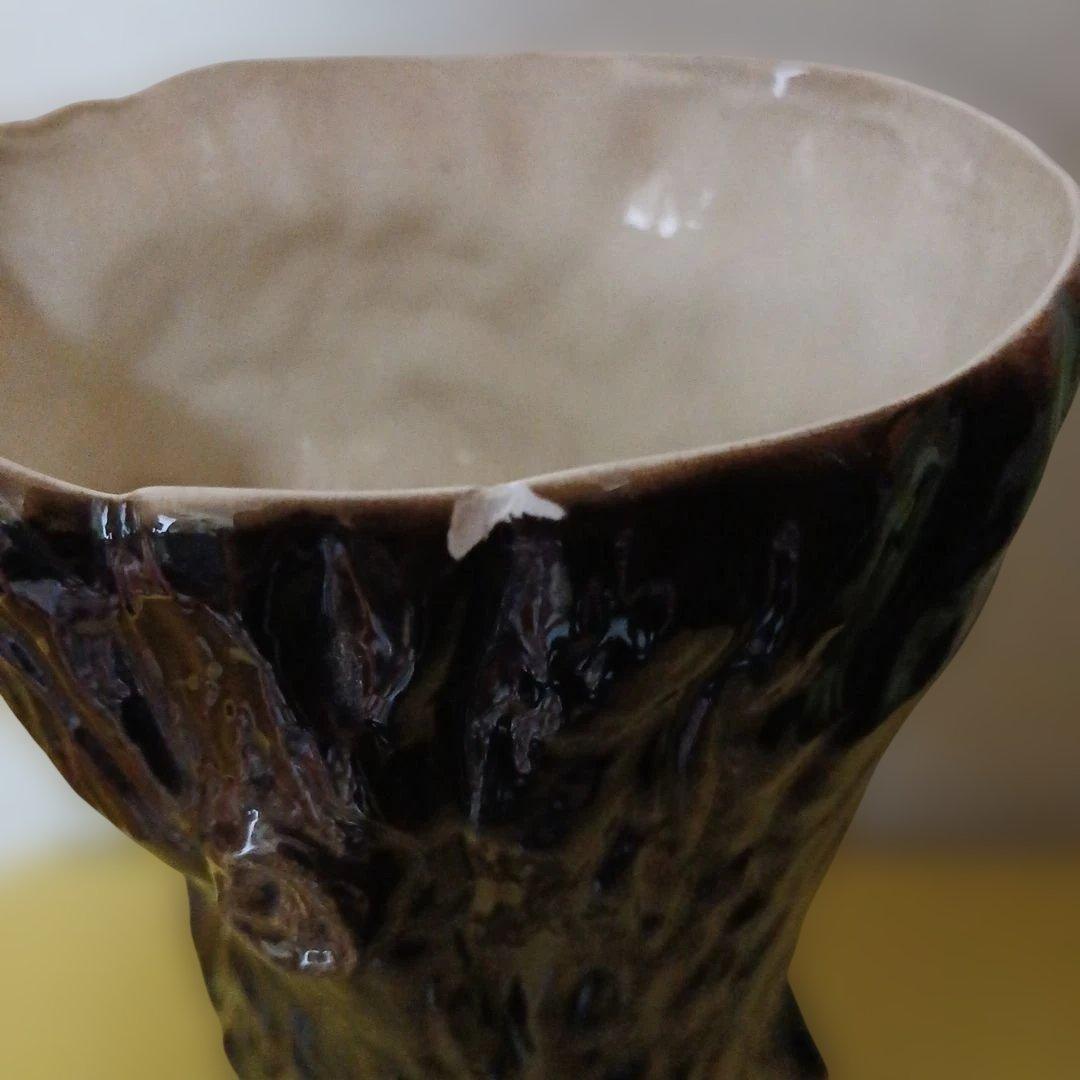 イギリス　ヴィンテージ　HORNSEA FAUNA　花器　バンビ　リス　中