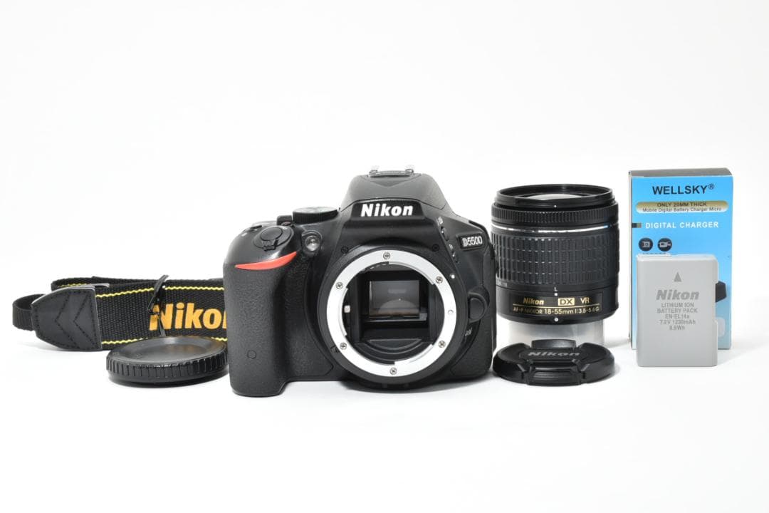 新品級■Nikon ニコン D5500 レンズキット