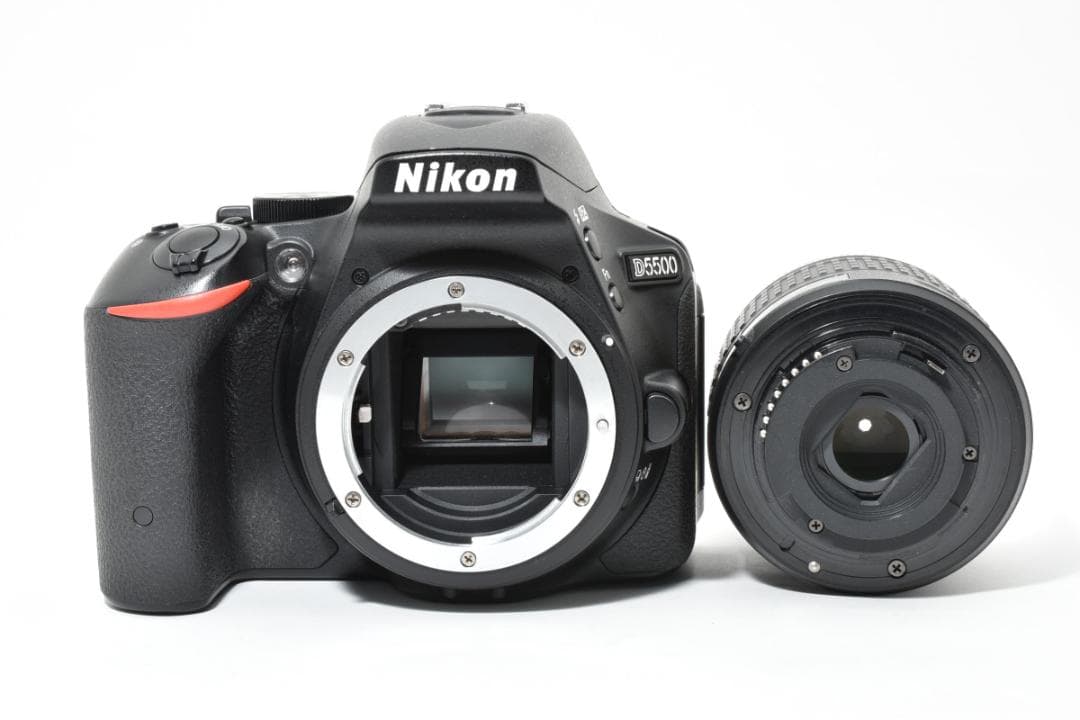 新品級■Nikon ニコン D5500 レンズキット