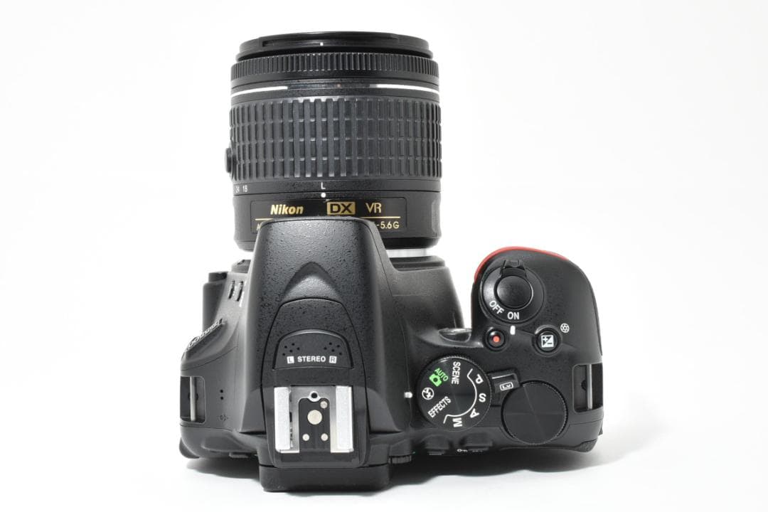 新品級■Nikon ニコン D5500 レンズキット