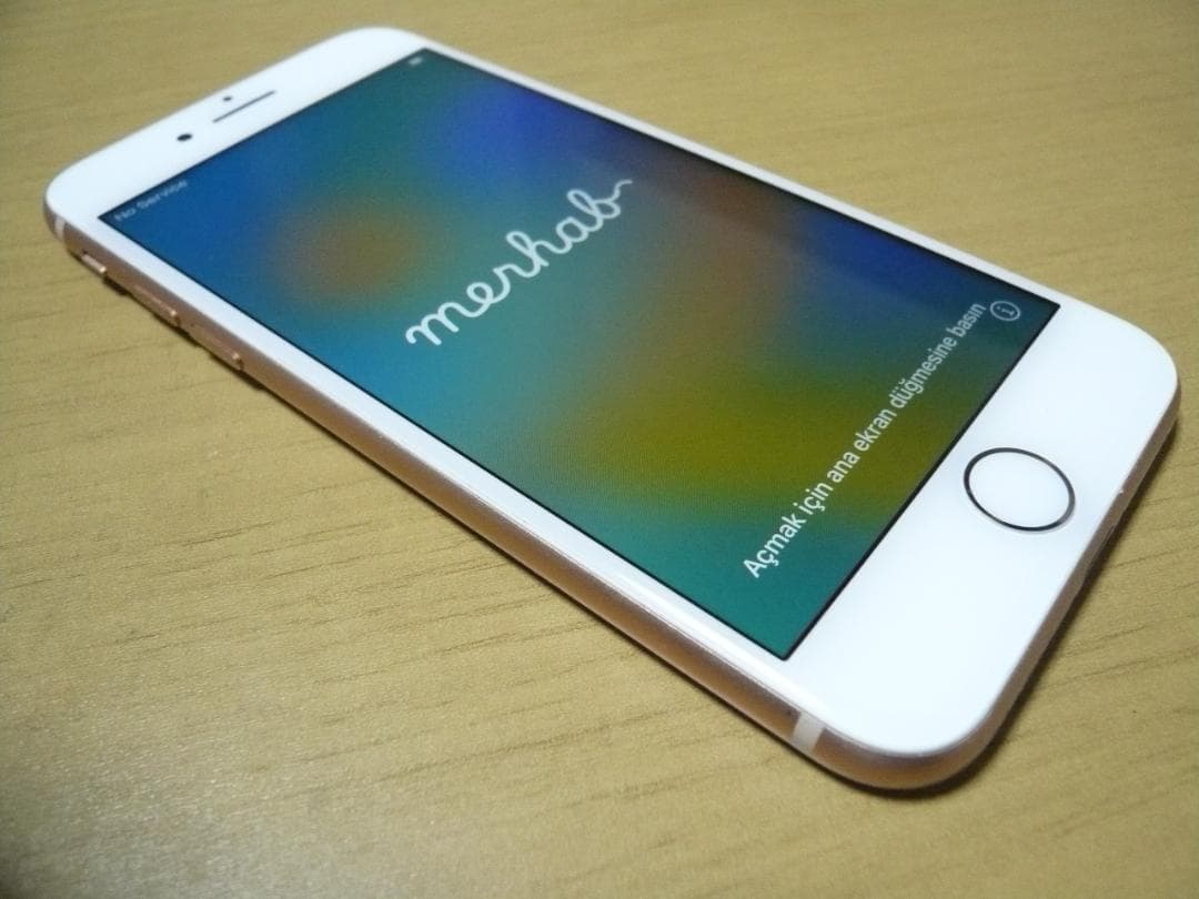 iPhone8 ゴールド 64GB SIMフリー バッテリー100%