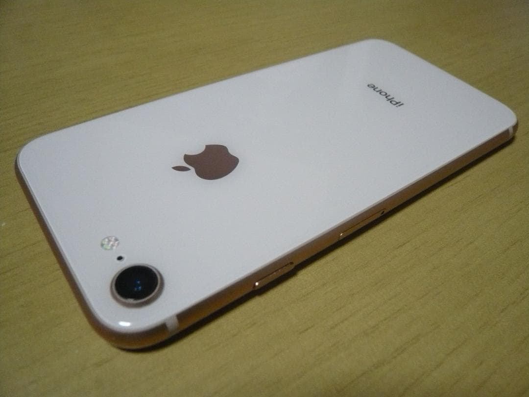 iPhone8 ゴールド 64GB SIMフリー バッテリー100%