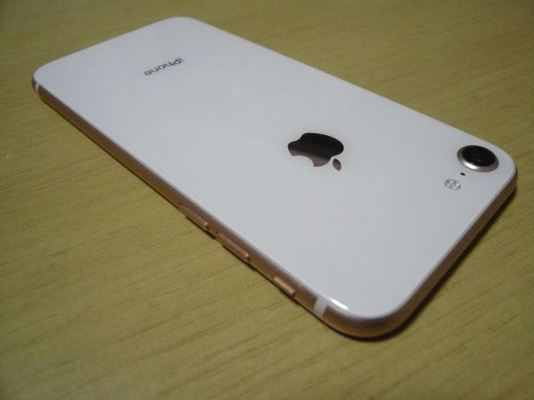 iPhone8 ゴールド 64GB SIMフリー バッテリー100%