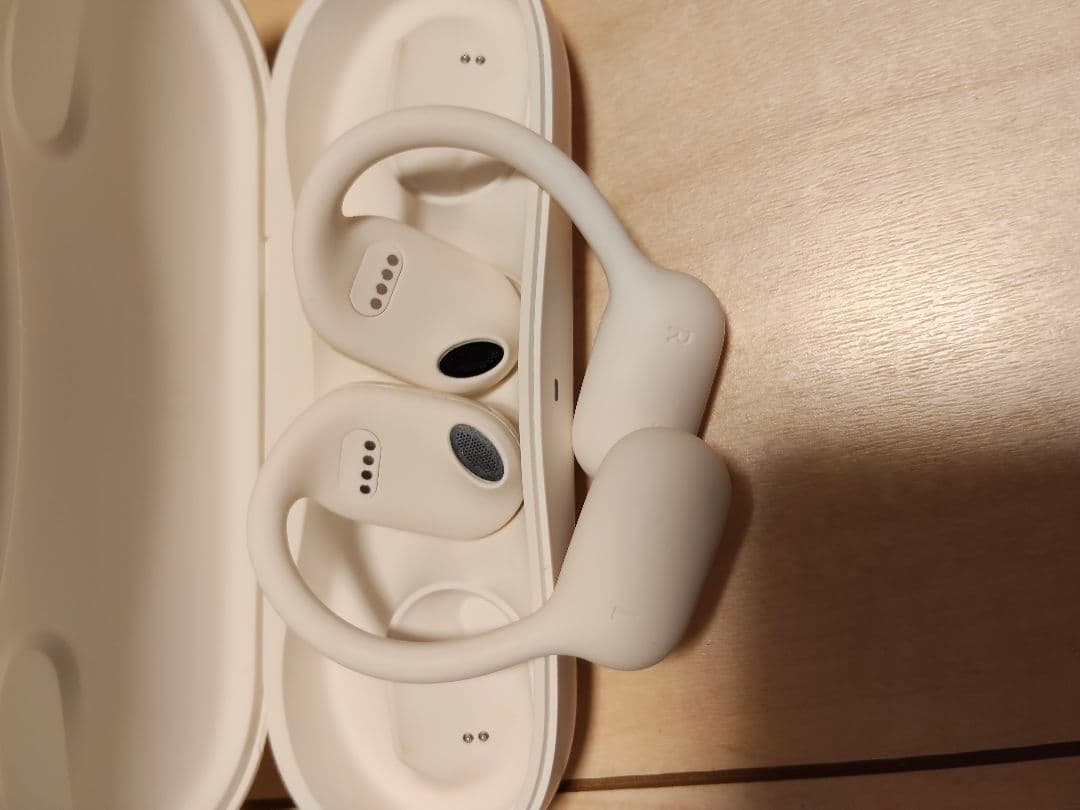 【まとめ売り　ジャンク】ワイヤレスイヤホン　8点＋充電ケース1点