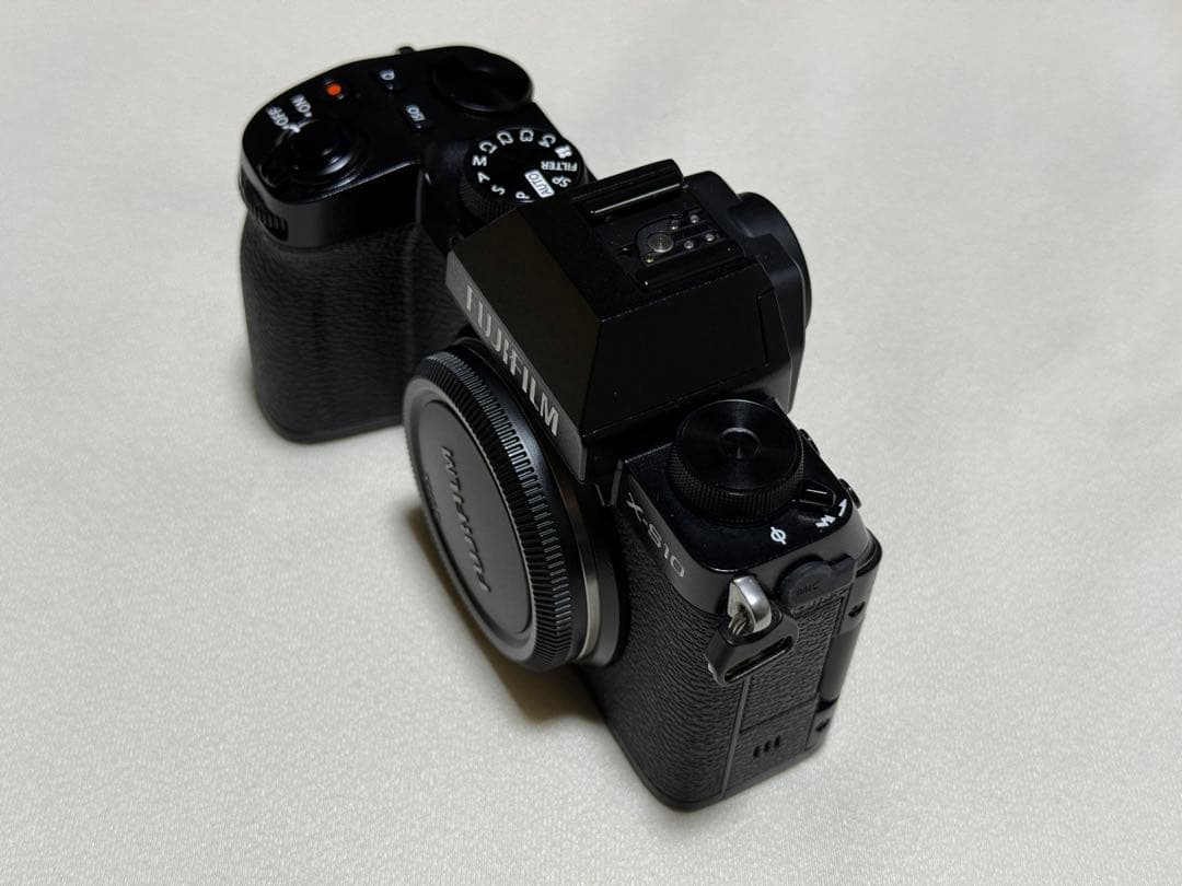 フジ X-S10 ボディのみ ショット数1100未満 used