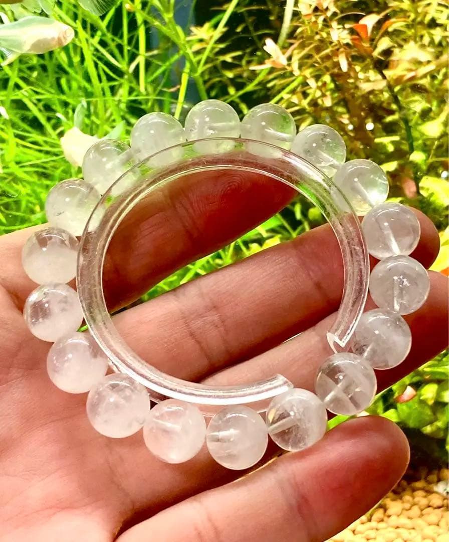 究極品質　超古代の記憶を持つ幻の水晶　ホワイトレインボーウラルレムリアン　12㎜