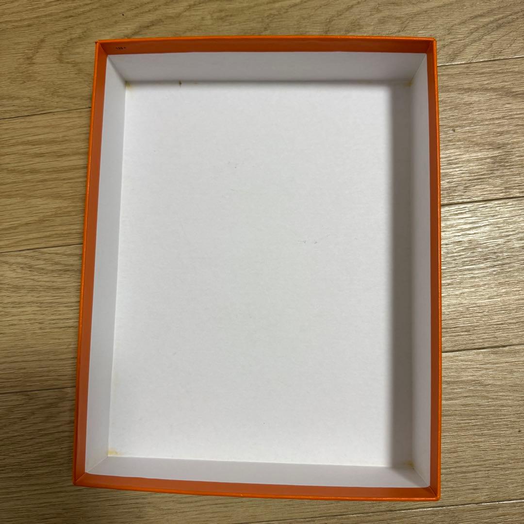 HERMES オレンジボックスと付属品，21㎝27㎝ピコタン