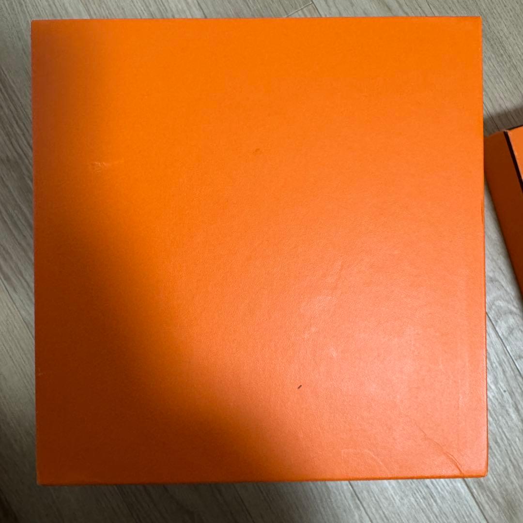 HERMES オレンジボックスと付属品，21㎝27㎝ピコタン