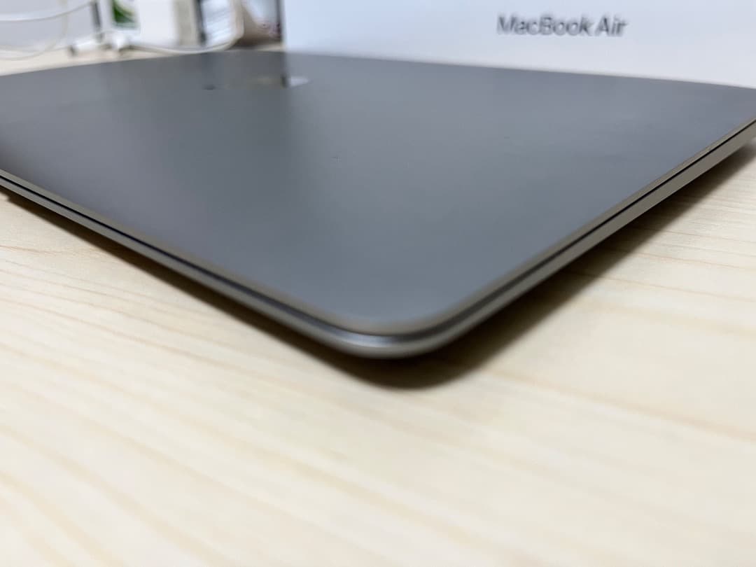 MacBook Air M1 256GB 充電17回 8Gb