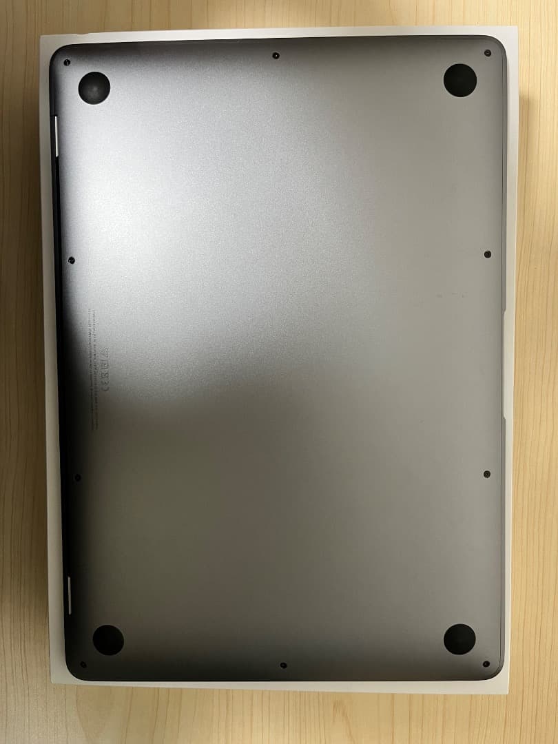 MacBook Air M1 256GB 充電17回 8Gb
