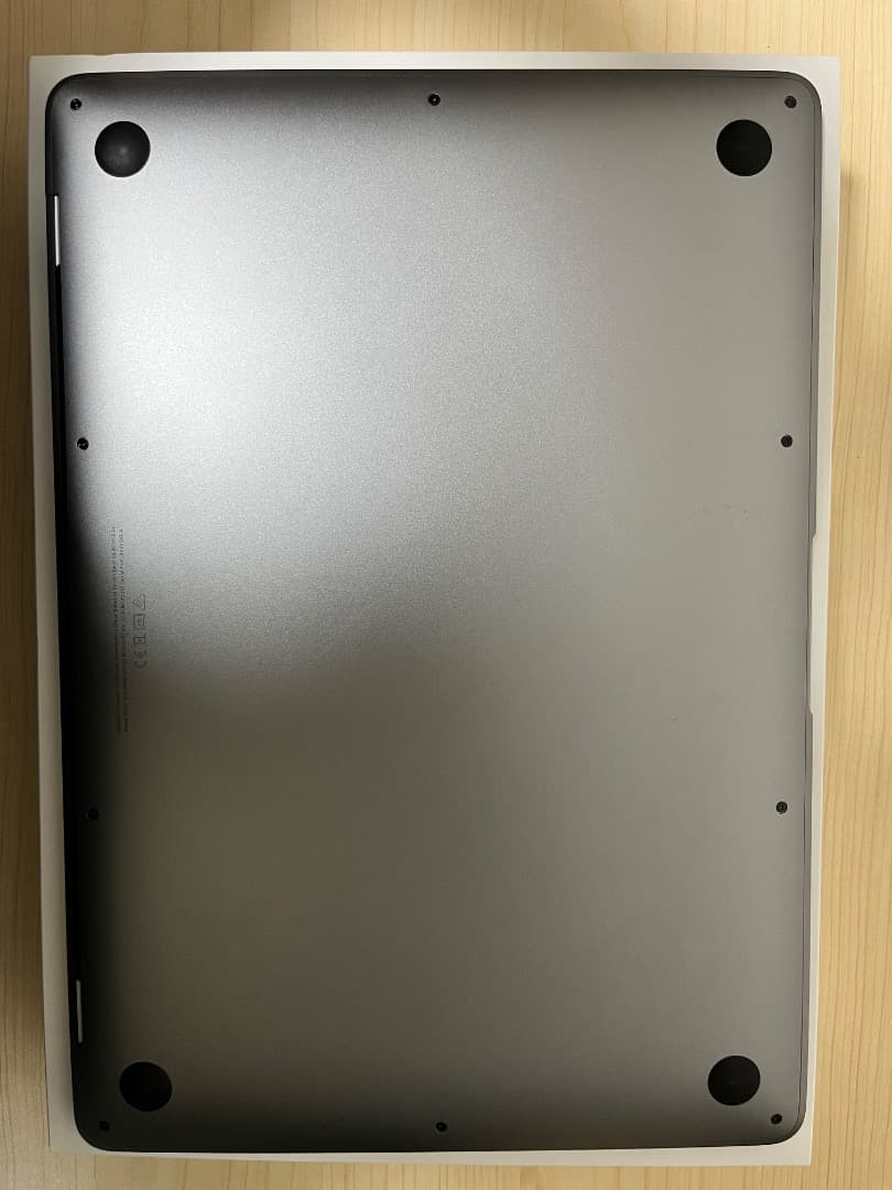 MacBook Air M1 256GB 充電17回 8Gb