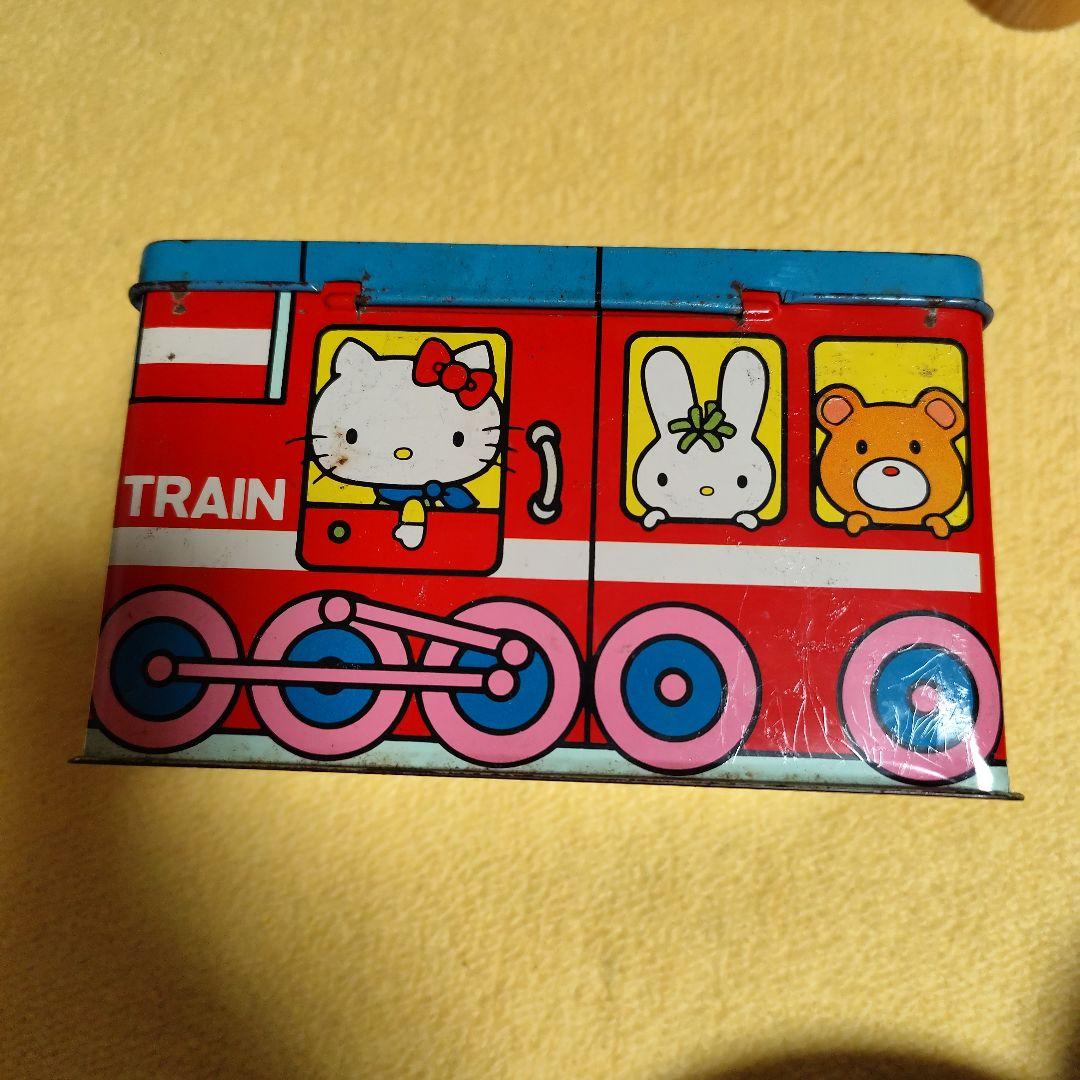 昭和レトロ　サンリオ昭和50年品　キティちゃん缶BOX