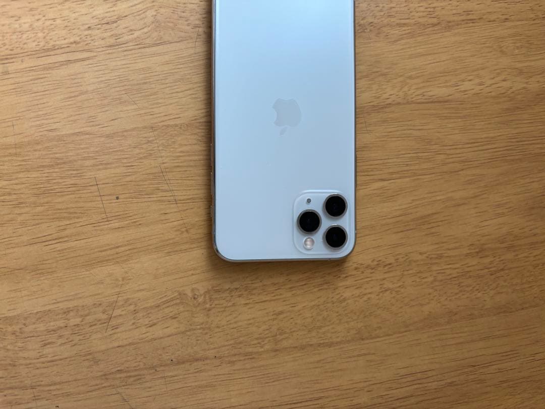 iPhone 11 Pro 256GB シルバー バッテリー最大容量100%