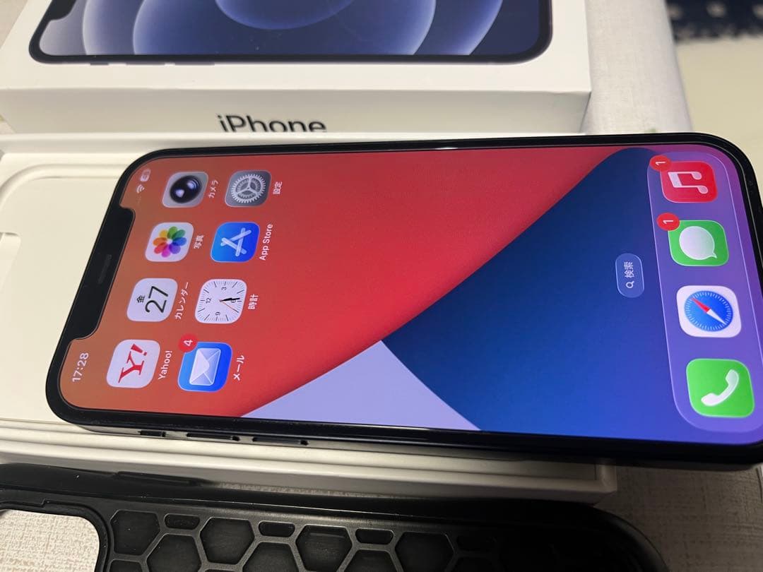 【極美品】 Apple iPhone 12 ブラック 本体 64GB